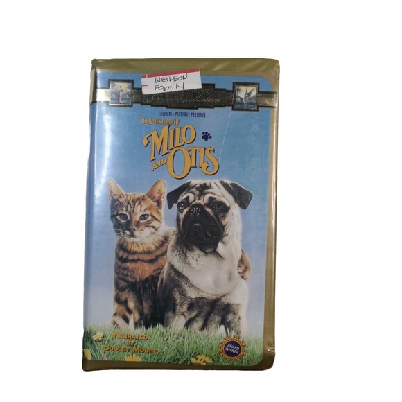 Other - Adventures of Milo and Otis (VHS, 1997, Clamshell Case) Columbia Pictures